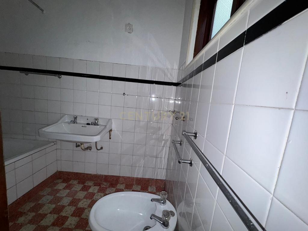 Espaçosa Moradia T3 em Penamacor - Image 12