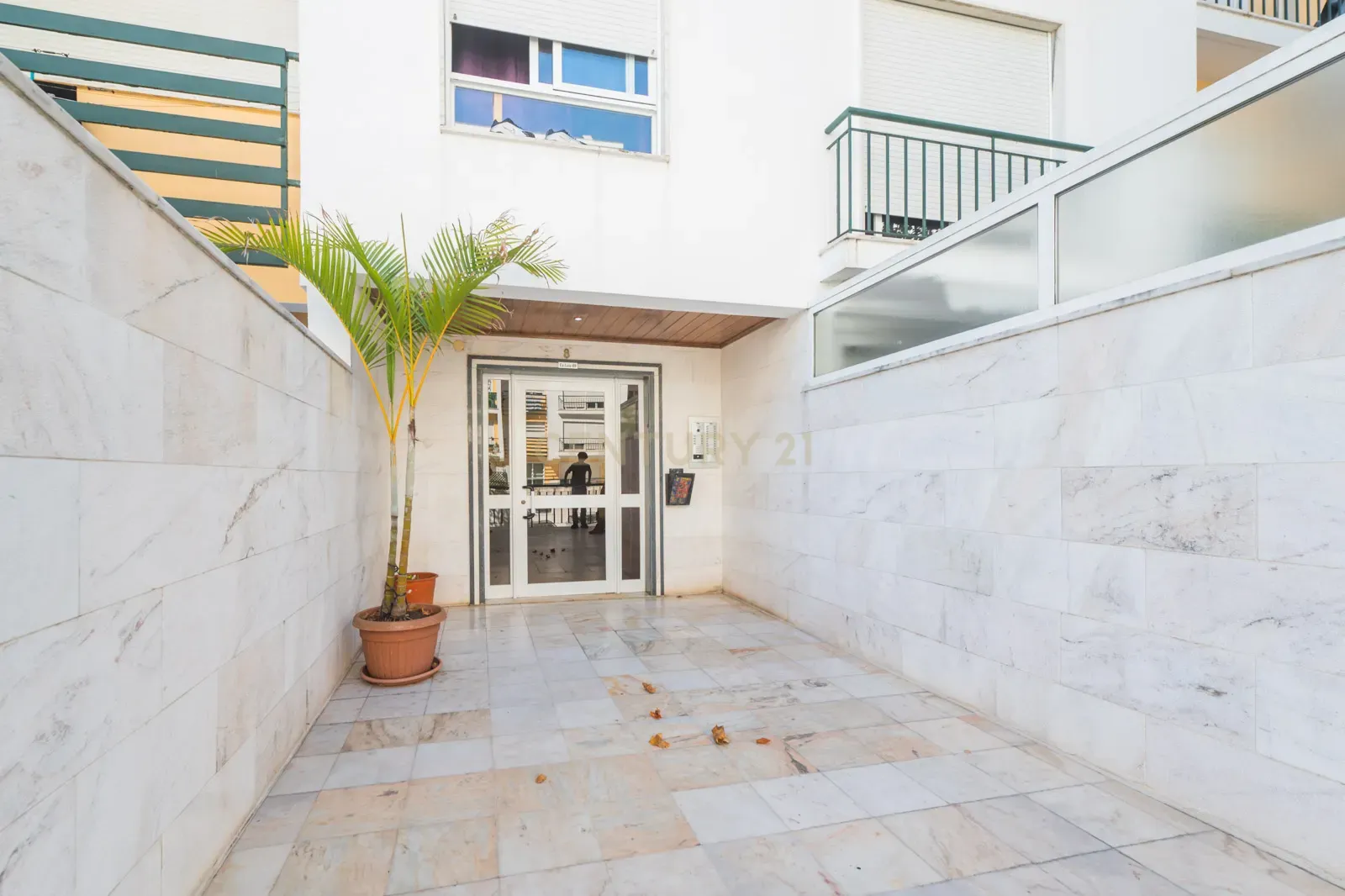 Apartamento T2 à venda em Massamá e Monte Abraão, Sintra — foto 2