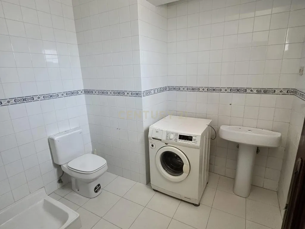 Moradia Rústica T3 com Terreno de 6300m² – Travancas, Chaves - Image 23