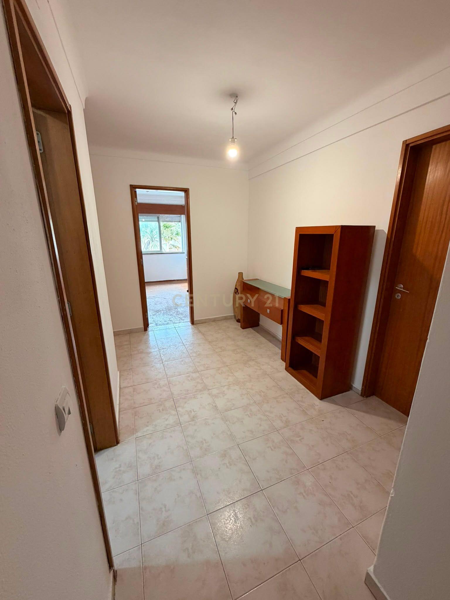 Fotografia 5 de Apartamento T2 - Algueirão Mem Martins