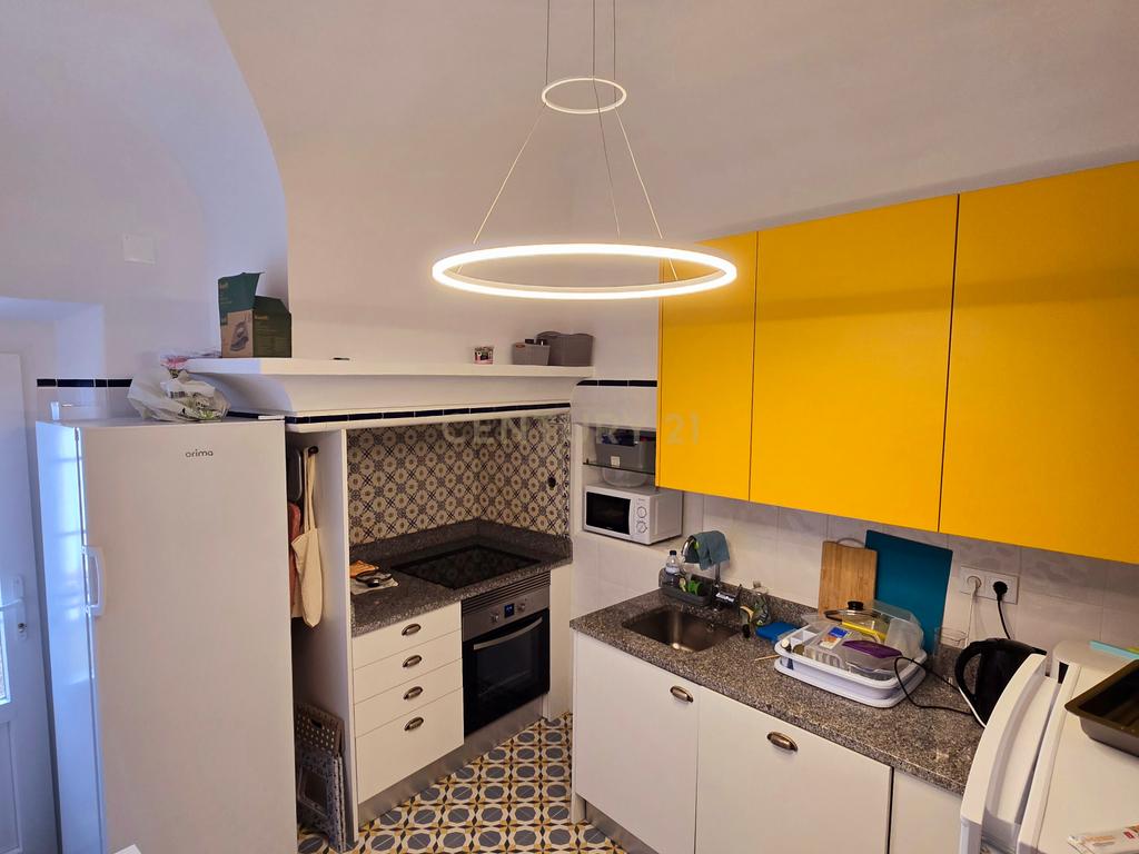 Moradia T6 Duplex no Centro Histórico de Évora – Ideal para Alojamento Local ou Arrendamento Estudantil - Image 22