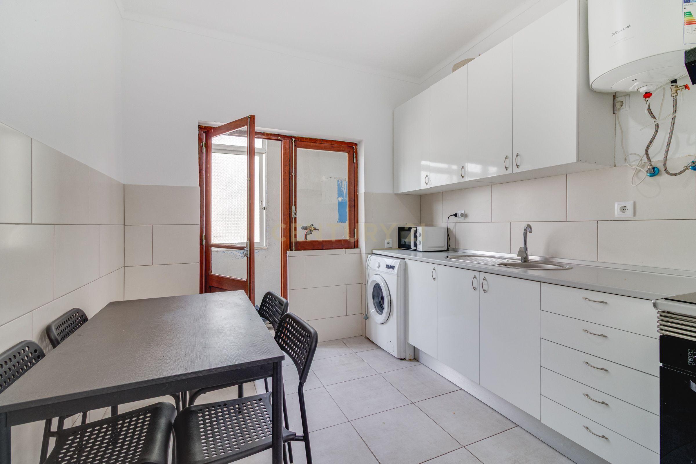 Fotografia 7 de A sua primeira casa pode começar aqui Apartamento T2 Baixa Banheira