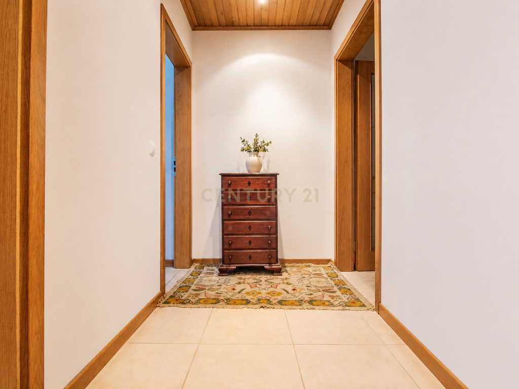 Apartamento T3 com Garagem Dupla na Quinta da Borloteira, Figueira da Foz - Image 5