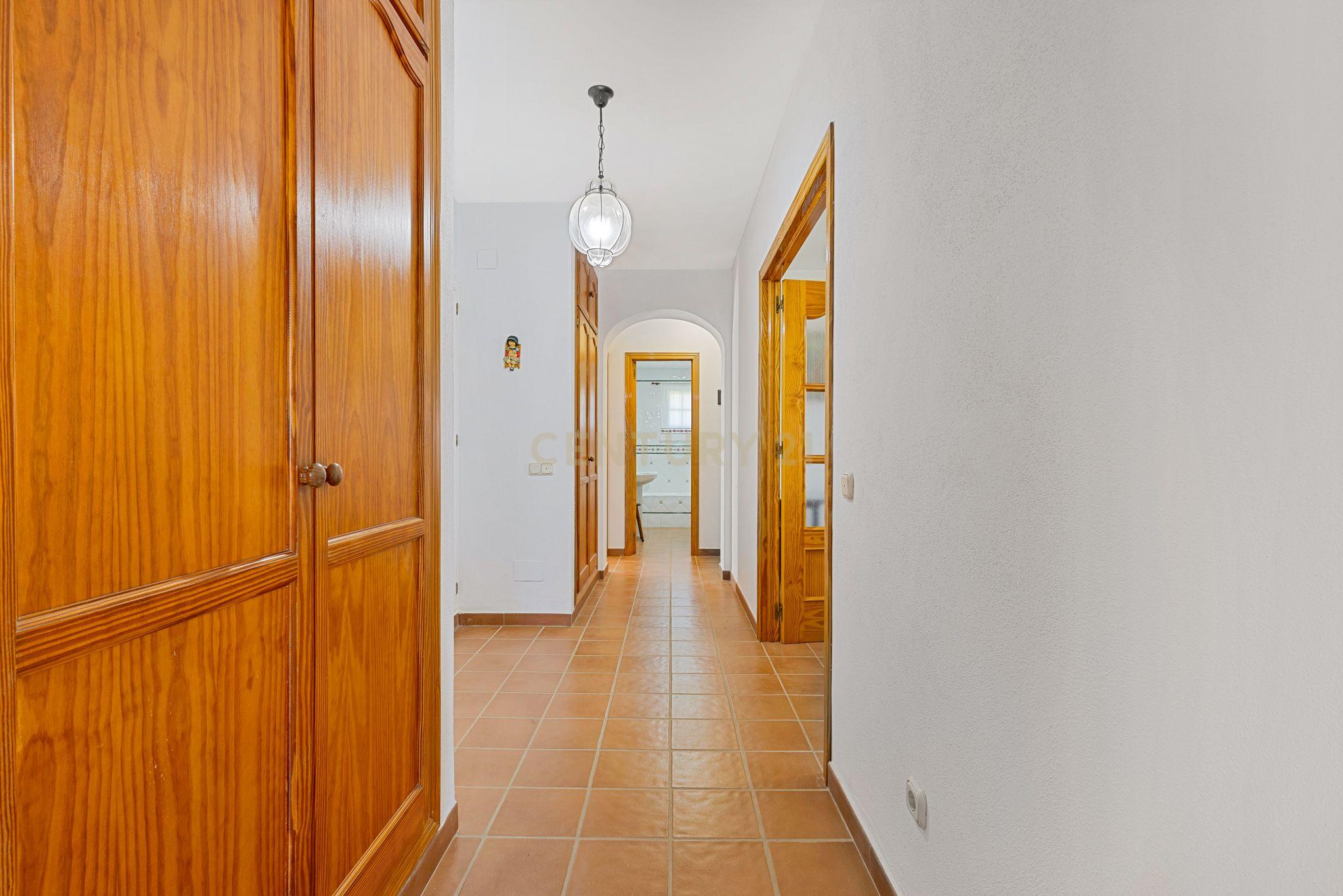 Casa espetacular em Pinos de Alhaurín com piscina e vistas panorâmicas! - Image 8