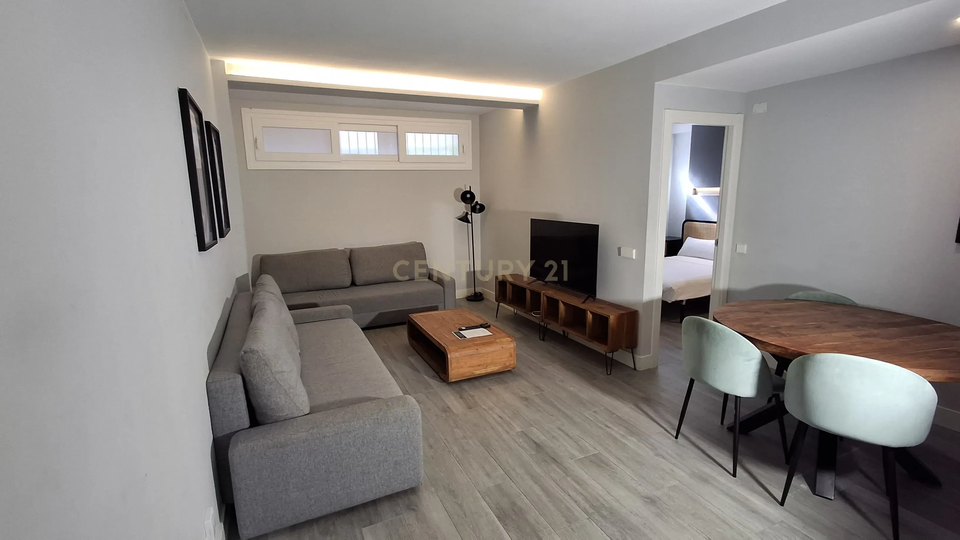 Oportunidade de Investimento em Arturo Soria! Loft Dividido em 2 Unidades Independentes – Flexibilidade, Rentabilidade e Estilo - Image 9