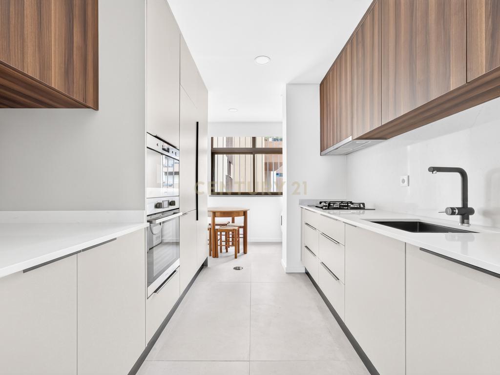 Apartamento T3 para Arrendamento no Funchal - Image 8