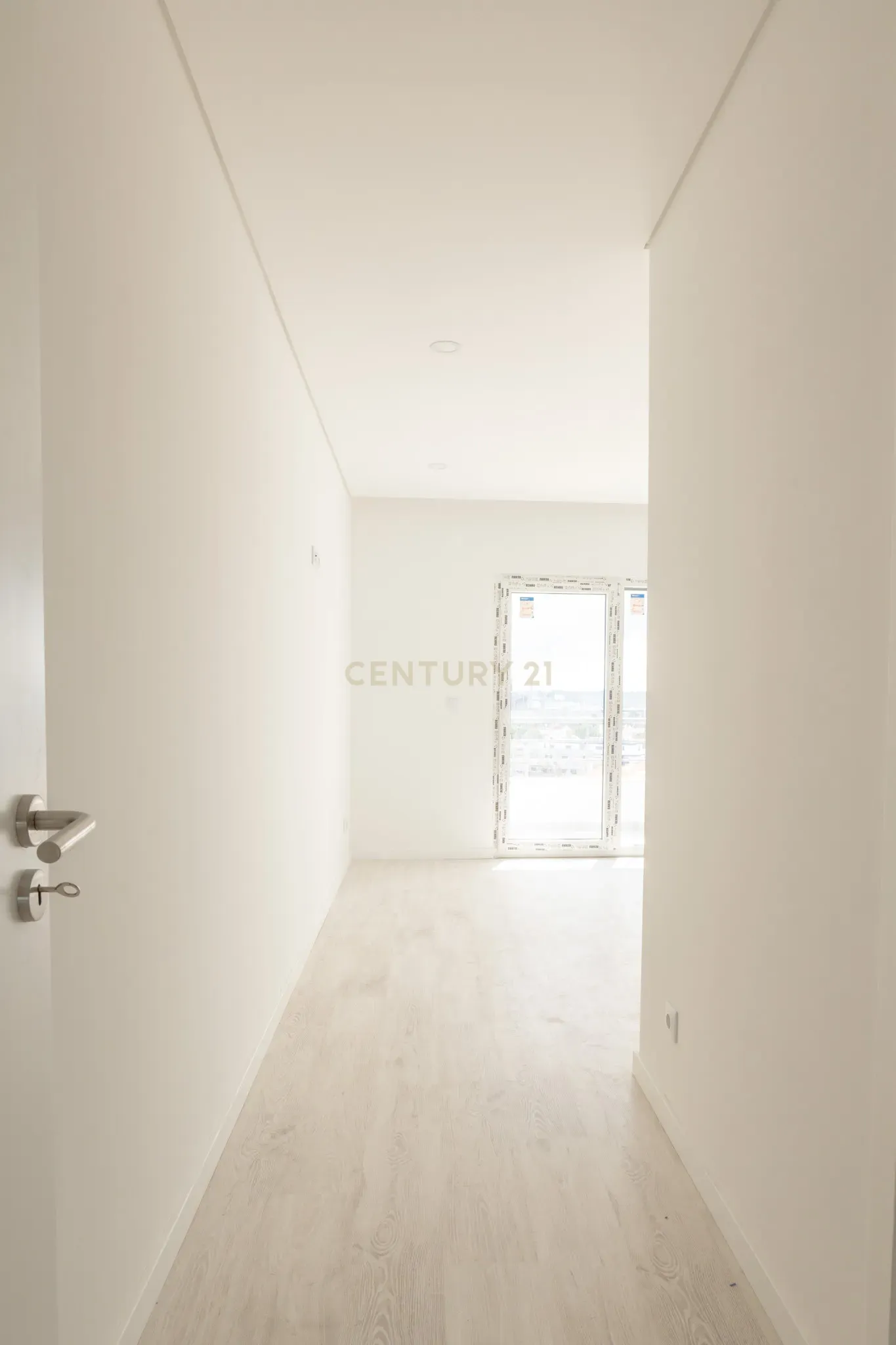 Fotografia 9 de CONDOMINIO QUINTA DA LADEIRA - T2 e T3 COM TERRAÇOS, CHURRASQUEIRA  E JARDIM