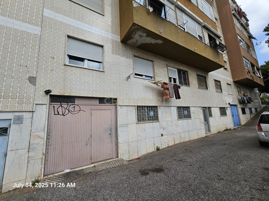 Armazém na Povoa de Stº Adrião - Image 8
