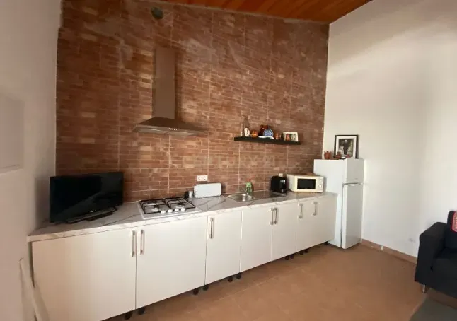 Moradia em Corte Pinto - Image 1