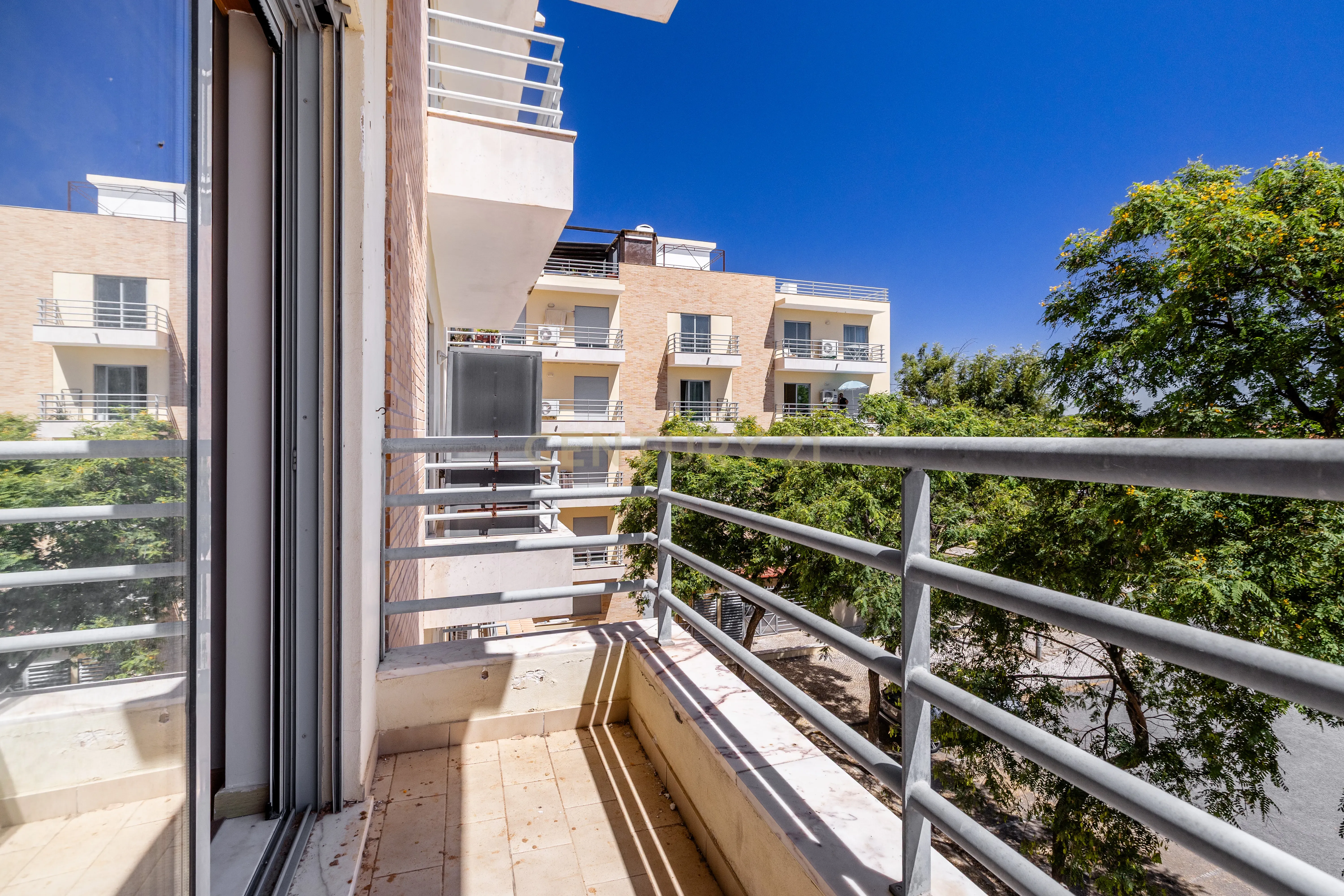 Apartamento T3 à venda em Quelfes, Olhão — foto 24