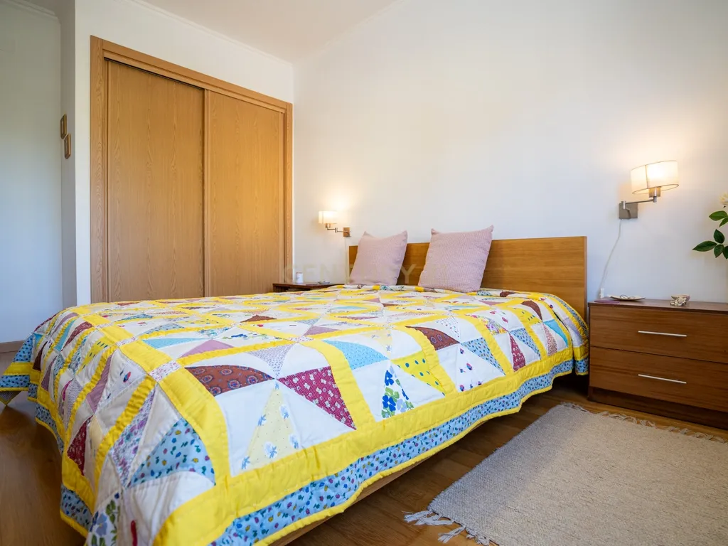 Apartamento T3 Porto Salvo - Image 14