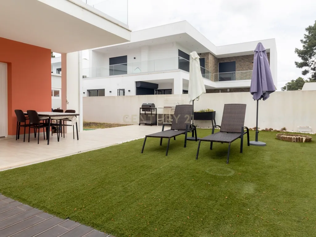 Moradia recente na aroeira V 4 com piscina - Image 31