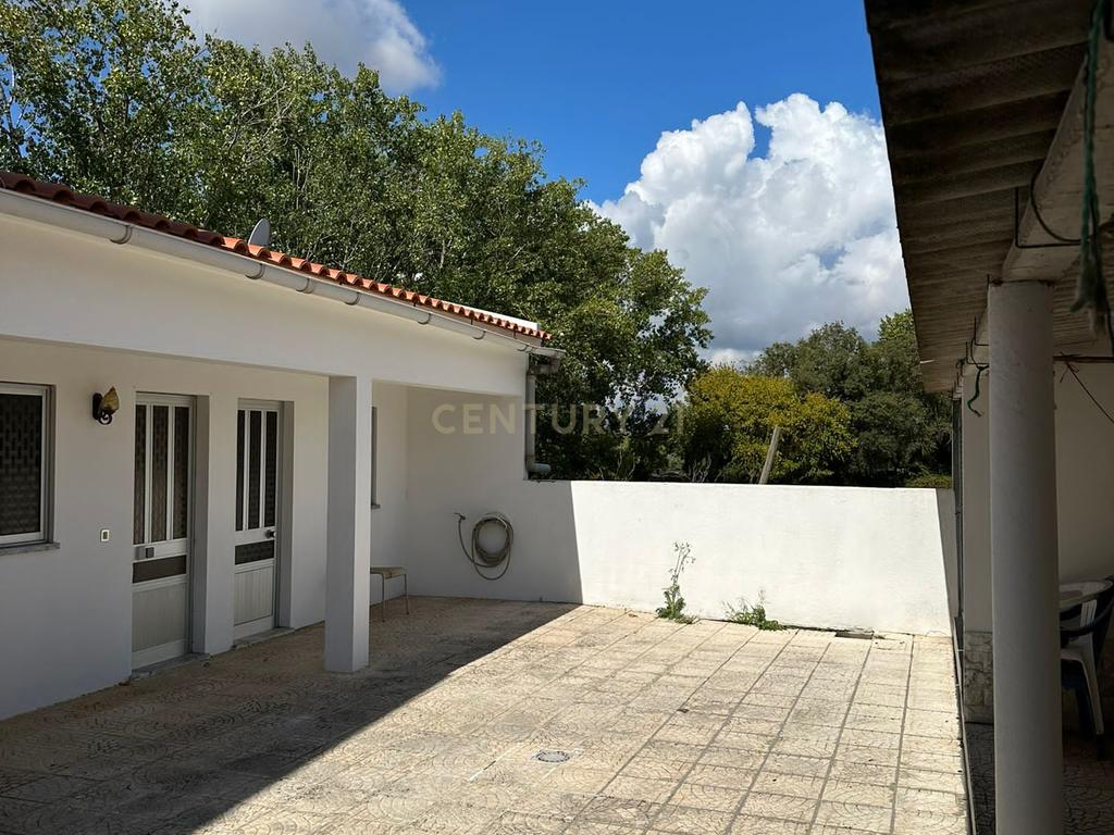 Casa T2  em Santarém - Oportunidade Única! - Image 23