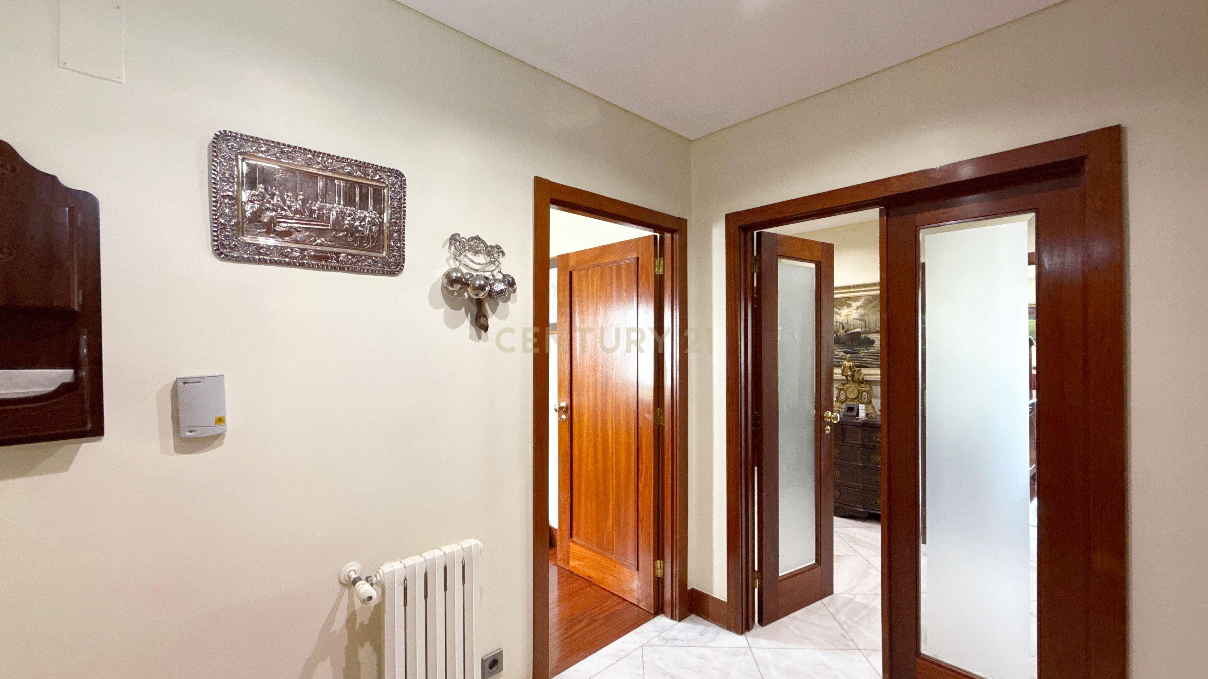 APARTAMENTO T5 DUPLEX | VISTA RIO | LORDELO DO OURO – FOZ, PORTO - Image 23