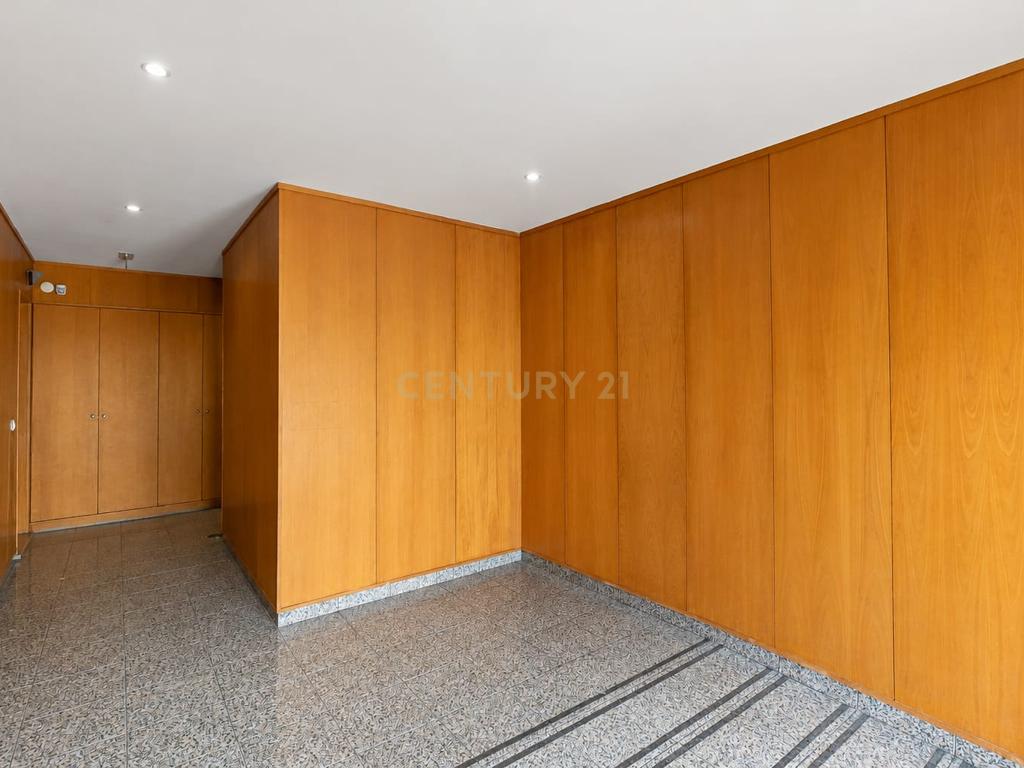 T2 EM ERMESINDE — 106 m², ÁREAS EXTRAORDINÁRIAS E QUALIDADE IMPECÁVEL - Image 23