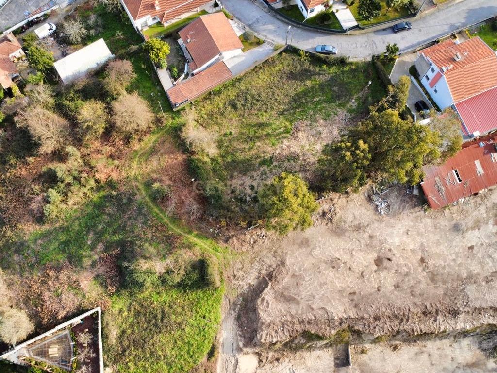 Terreno Urbanizável em Paços de Ferreira - Image 5