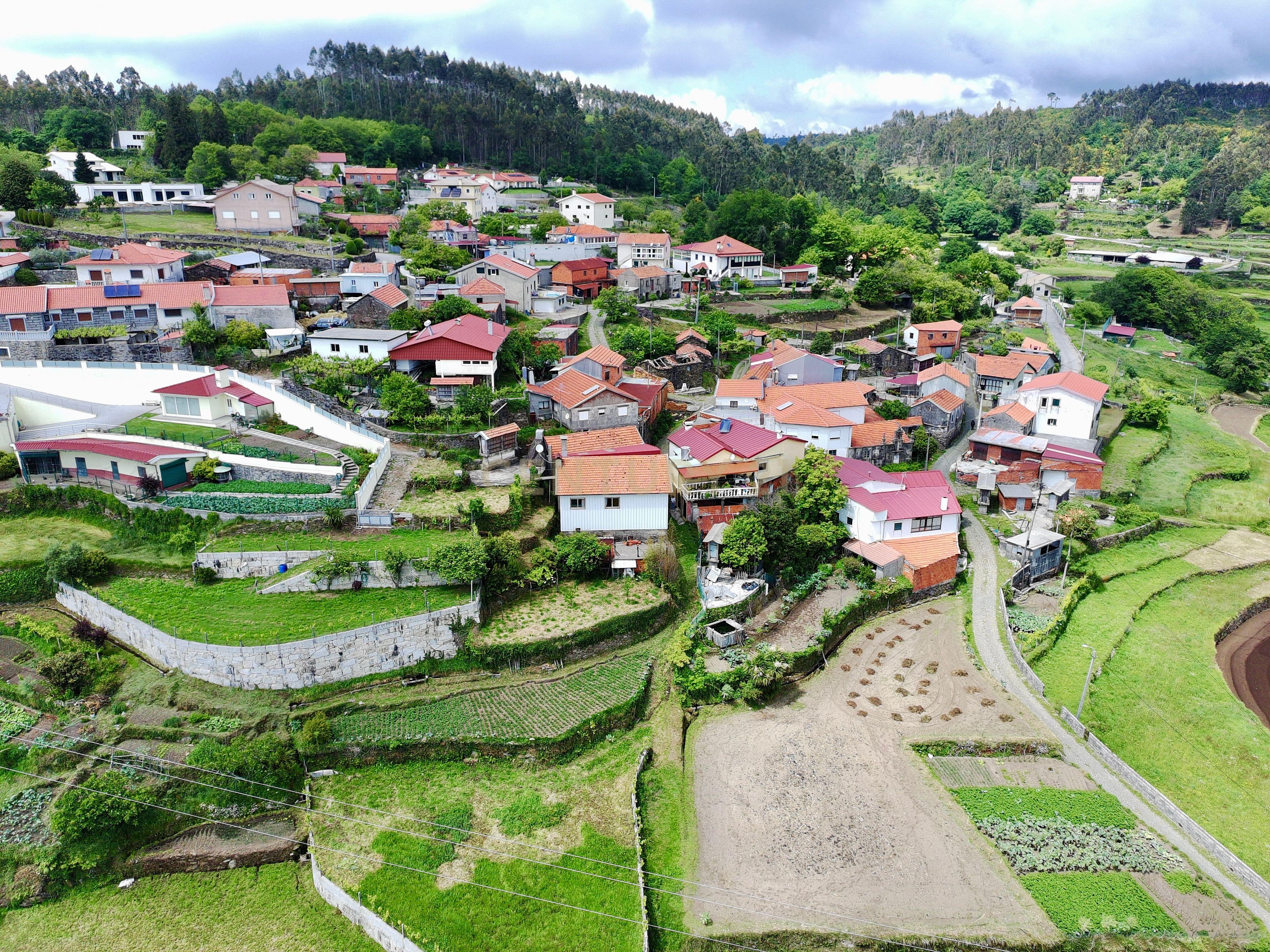 Moradia T6 Vale de Cambra (Negociavel) - View 3