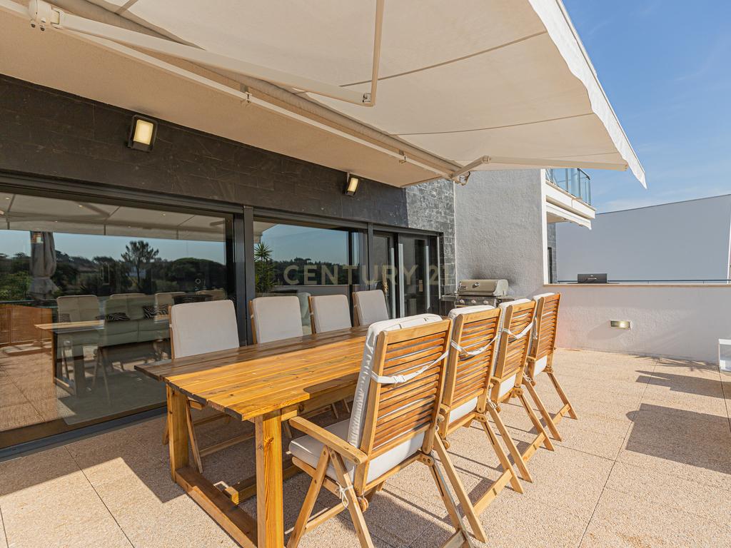 ✨ Moradia T4 de Luxo em Condomínio Exclusivo – Santo Antão do Tojal, Loures - Image 25