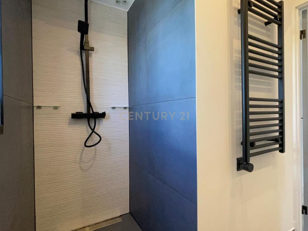 T2+1 em Vilamoura | Totalmente Renovado (2025) | Luxo e Piscina a Minutos da Marina - Image 22