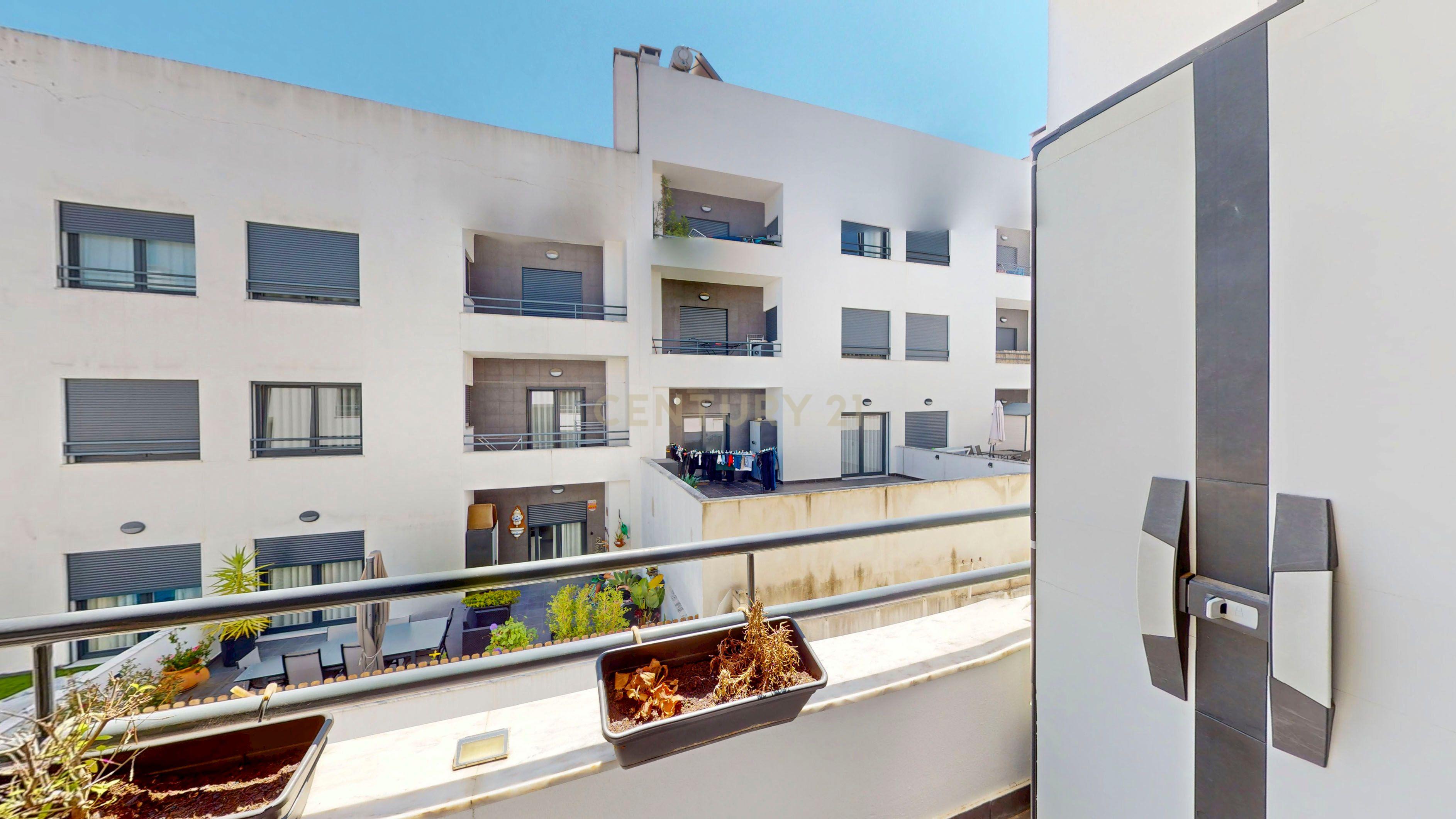 Fotografia 8 de Apartamento T2+1 Exclusivo com Mezanine - onde a tranquilidade e acessibilidade a lisboa se conjugam