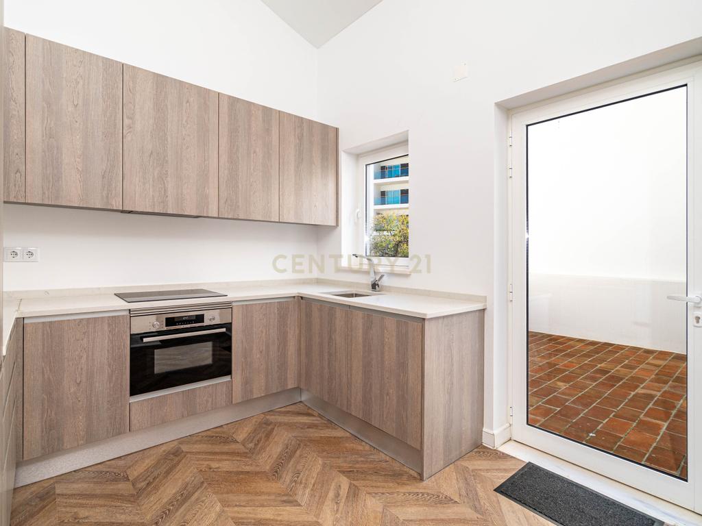 CASA PONTE VELHA – 2 CASAS TOTALMENTE RENOVADAS COM GRANDES JARDINS E VISTAS PANORÂMICAS - Image 37