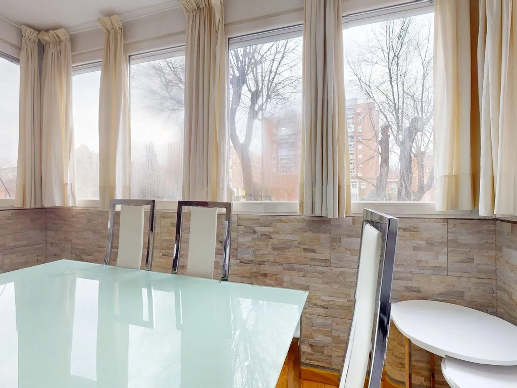 Apartamento Renovado em Alcalá de Henares, Madrid - Image 23