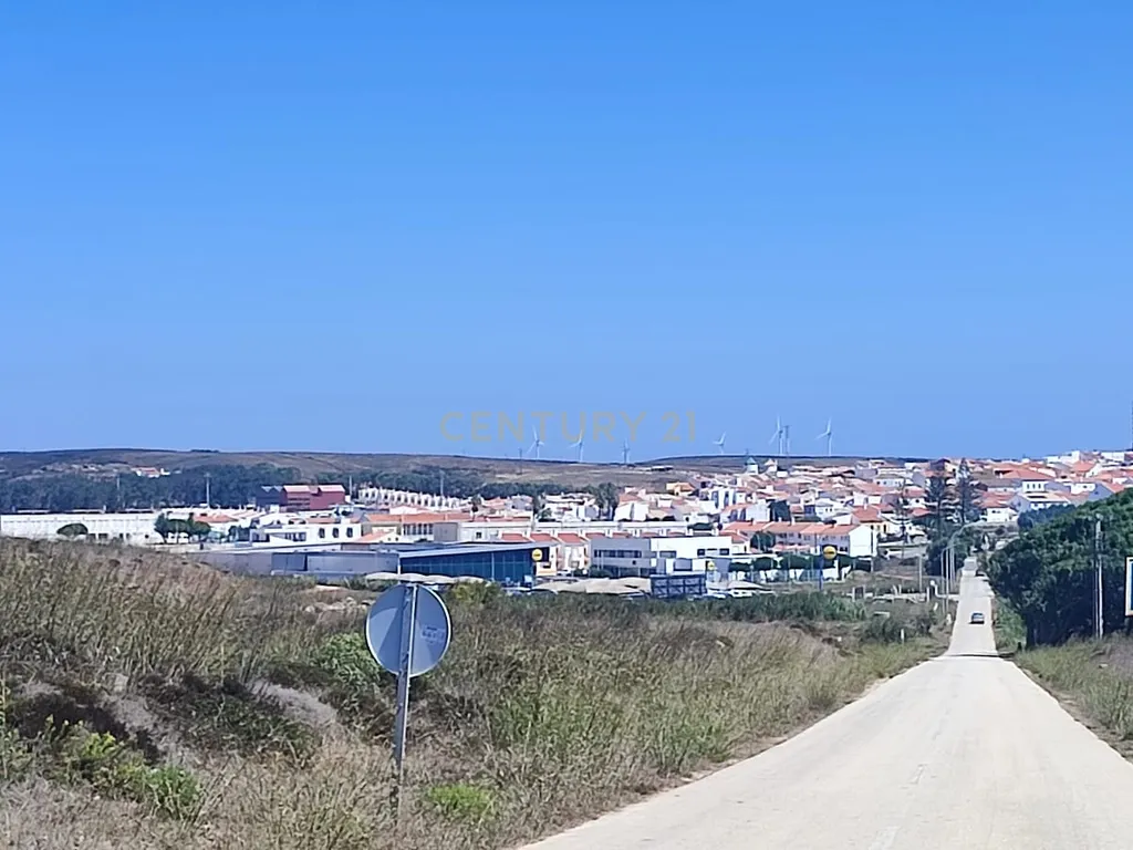 Terreno Rustico na Vila do Bispo - Image 1