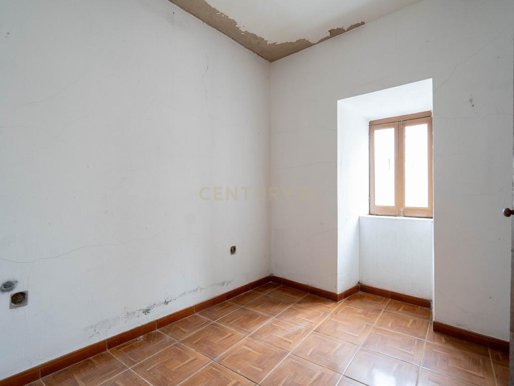 Moradia para Reabilitação - Com espaço exterior - Image 8