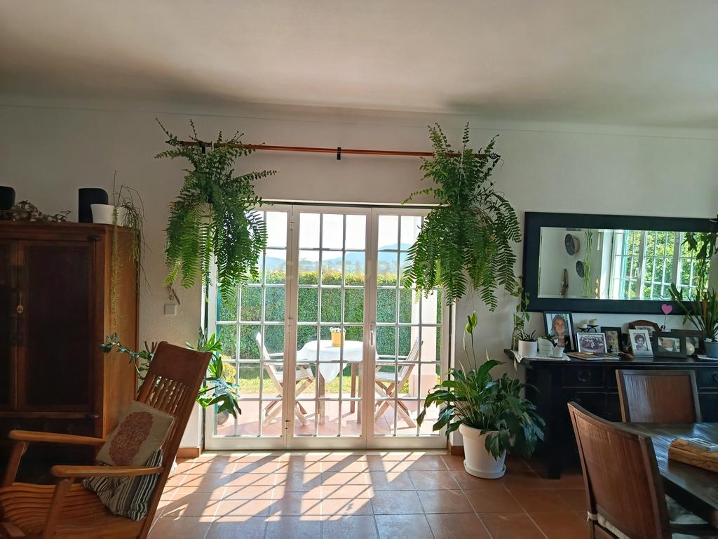 Casa Isolada em Sampaio-Sesimbra, Setúbal com Piscina e Vista Panorâmica - Image 12