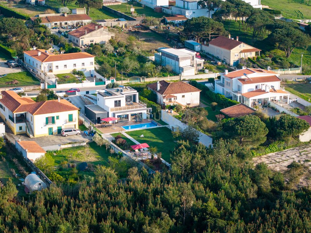 Moradia ultramoderna com 3 quartos: Vida sustentável na Costa da Prata - Image 39