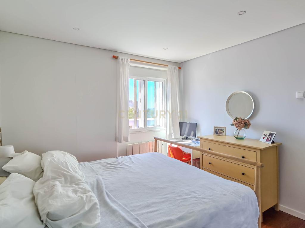 APARTAMENTO T2 COM  LOGRADOURO – CENTRO DE MATOSINHOS  - Image 7