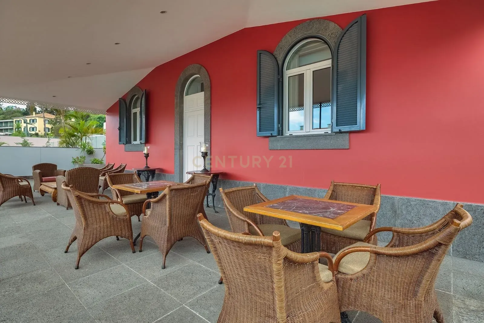 Fotografia 11 de Moradia de Luxo com Piscina na Estrada Monumental – Funchal