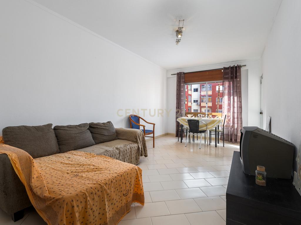 Imperdível apartamento T3 em Faro - Image 2