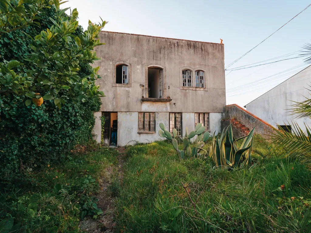 Casa para Recuperar em Vacariça, Mealhada - 677m² - Image 2
