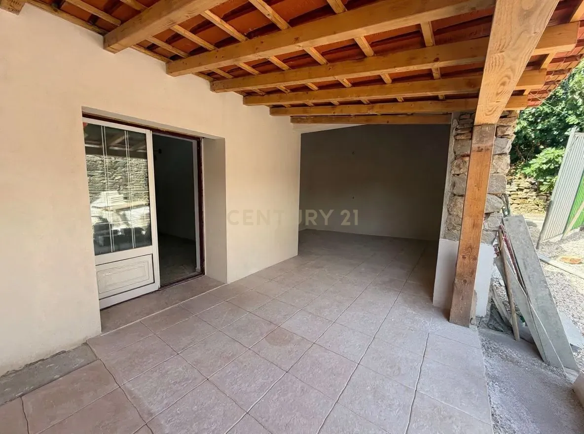 Fotografia 8 de Moradia totalmente remodelada em Avecasta, Ferreira do Zêzere, Santarém