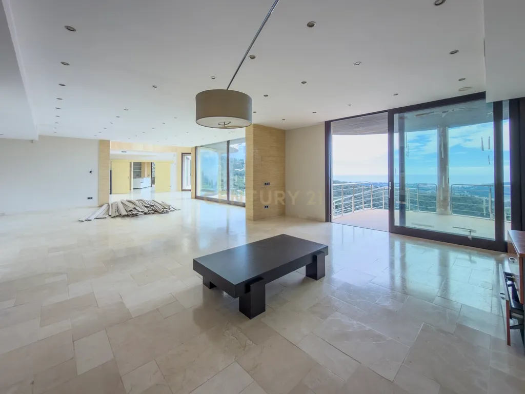 MORADIA DE LUXO · URBANIZAÇÃO MAS NOU · CASTELL-PLATJA D'ARO - Image 17