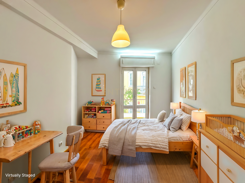 Apartamento T3 totalmente renovado na baixa de Olhão - Image 8