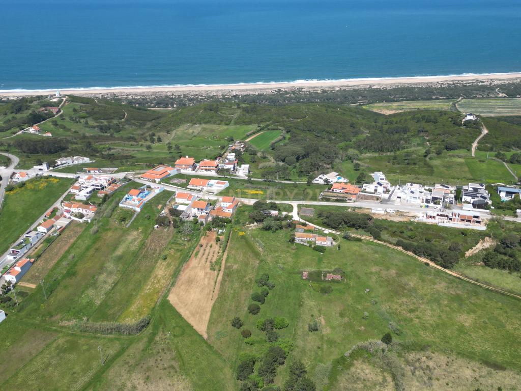 Terreno na Nazaré - Image 3