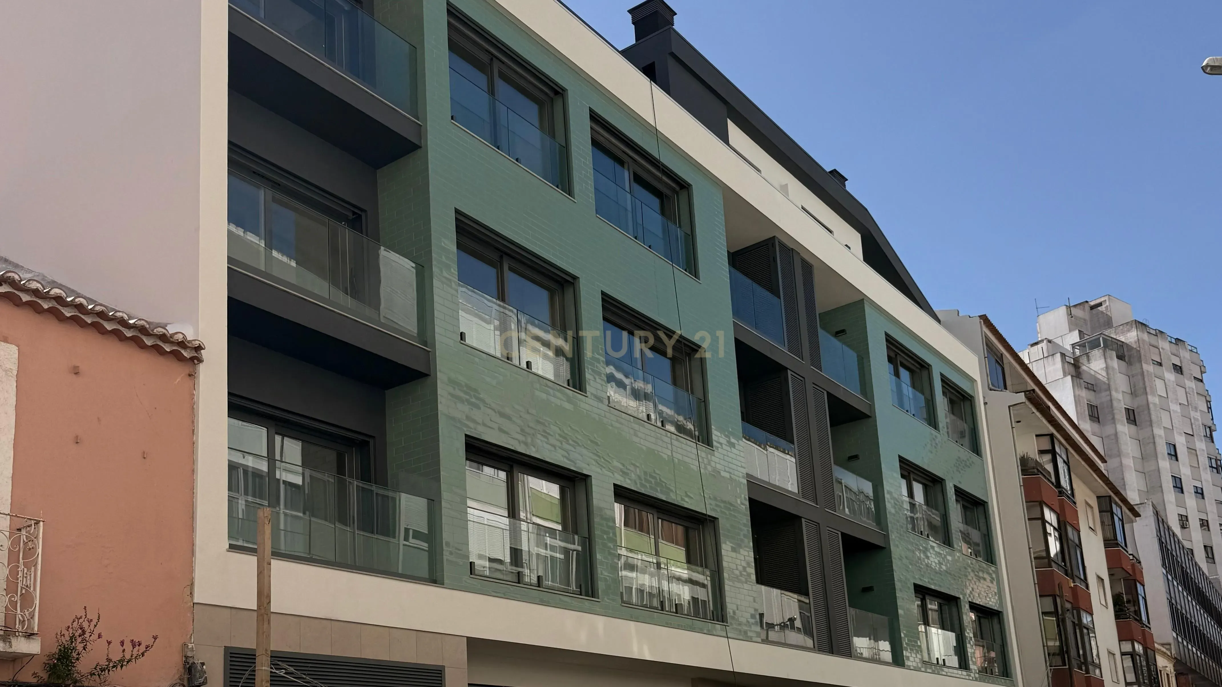 Apartamento T3 à venda em Almada, Cova da Piedade, Pragal e Cacilhas, €634.000