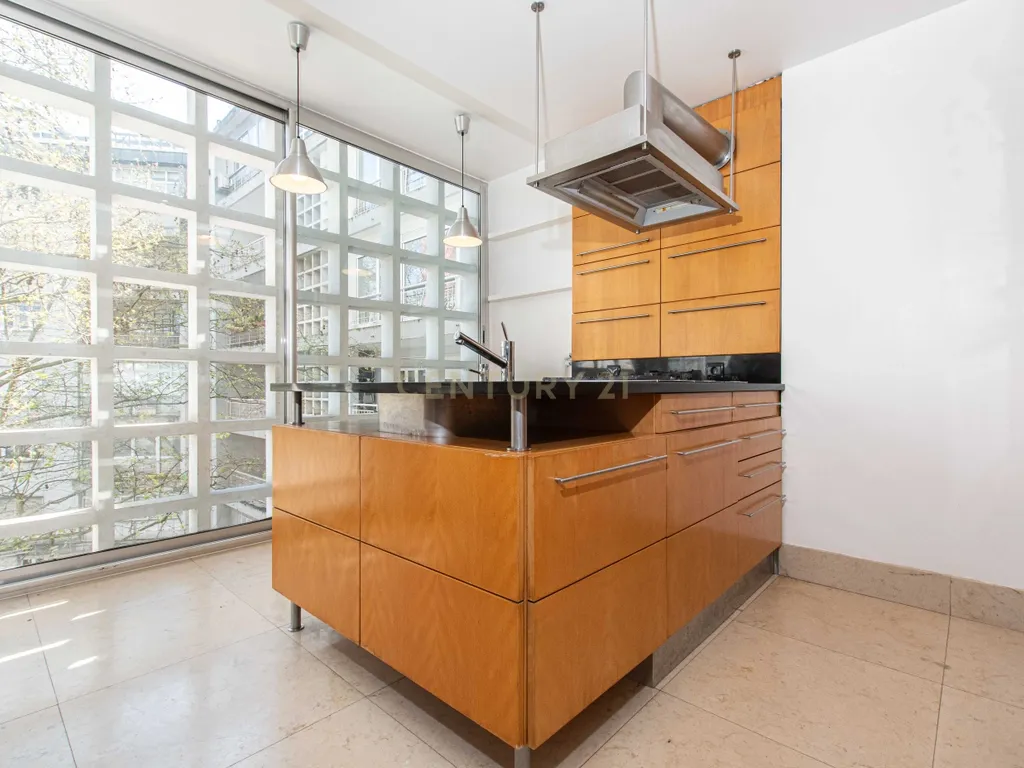 Duplex em Estados Unidos Da America, Lisboa com Vista para a Cidade - Image 23