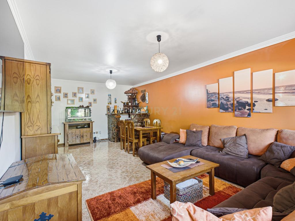 Apartamento T2 c/ Elevador | Fidalguinhos – Barreiro - Image 1