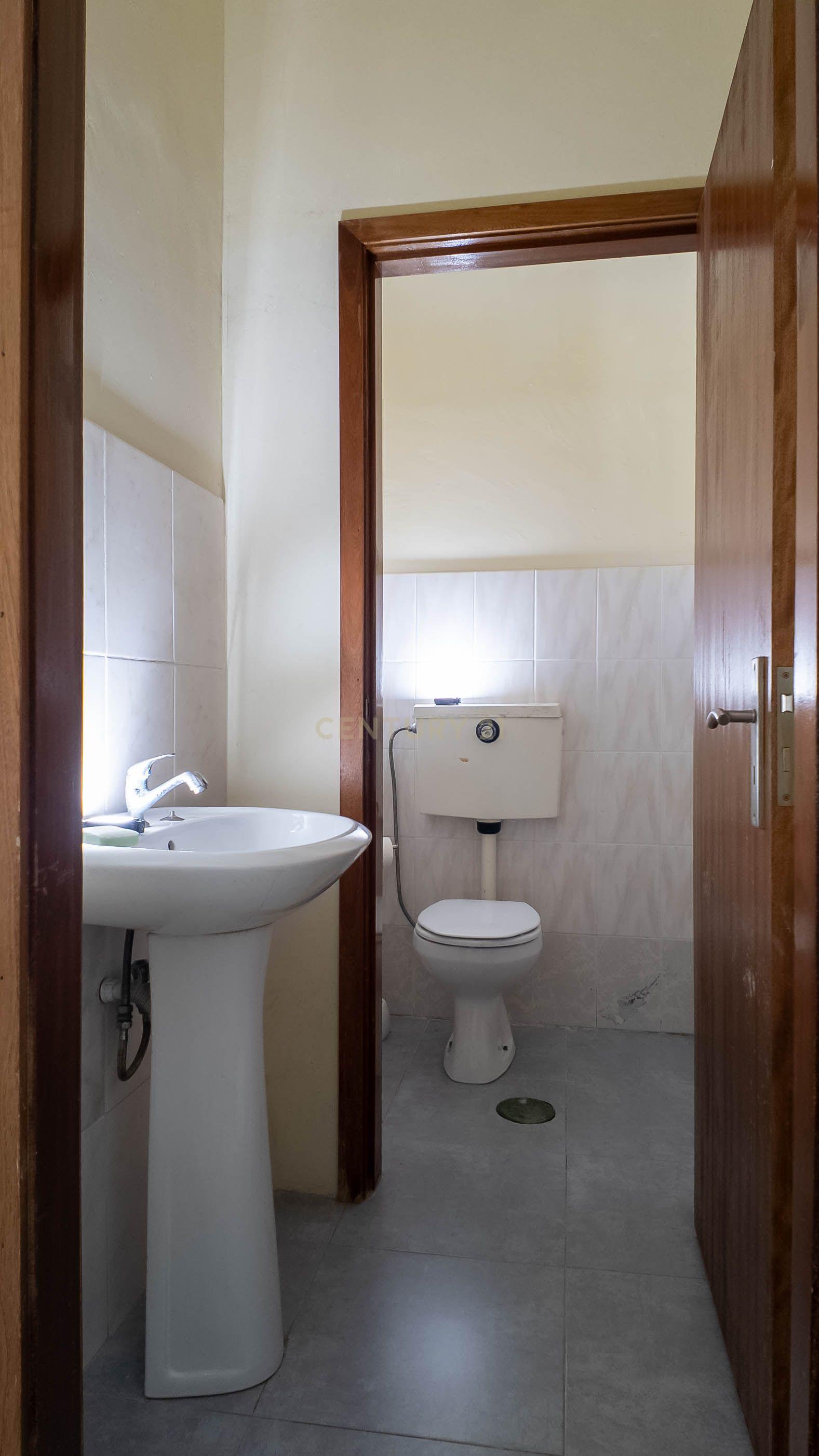 Armazém Usado em Gondomar - Localização Privilegiada - Image 5