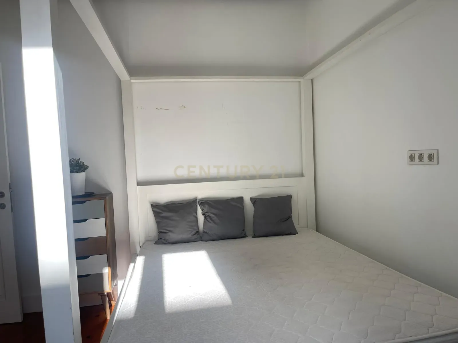 Apartamento T2 no Bairro Santos  - Image 9