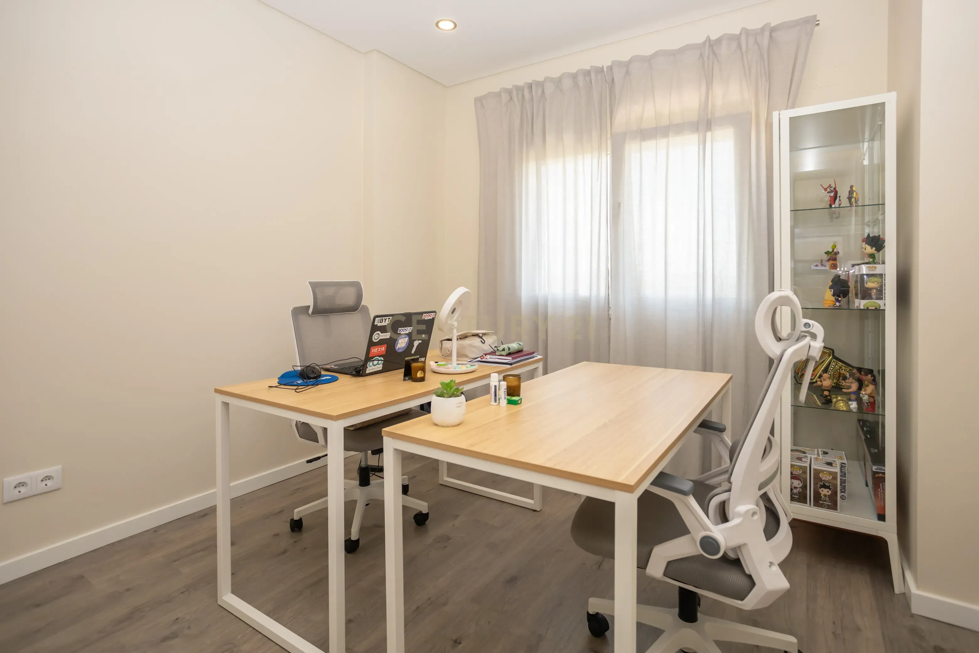 Apartamento T3 Remodelado | Bairro Novo | Seixal - Image 19