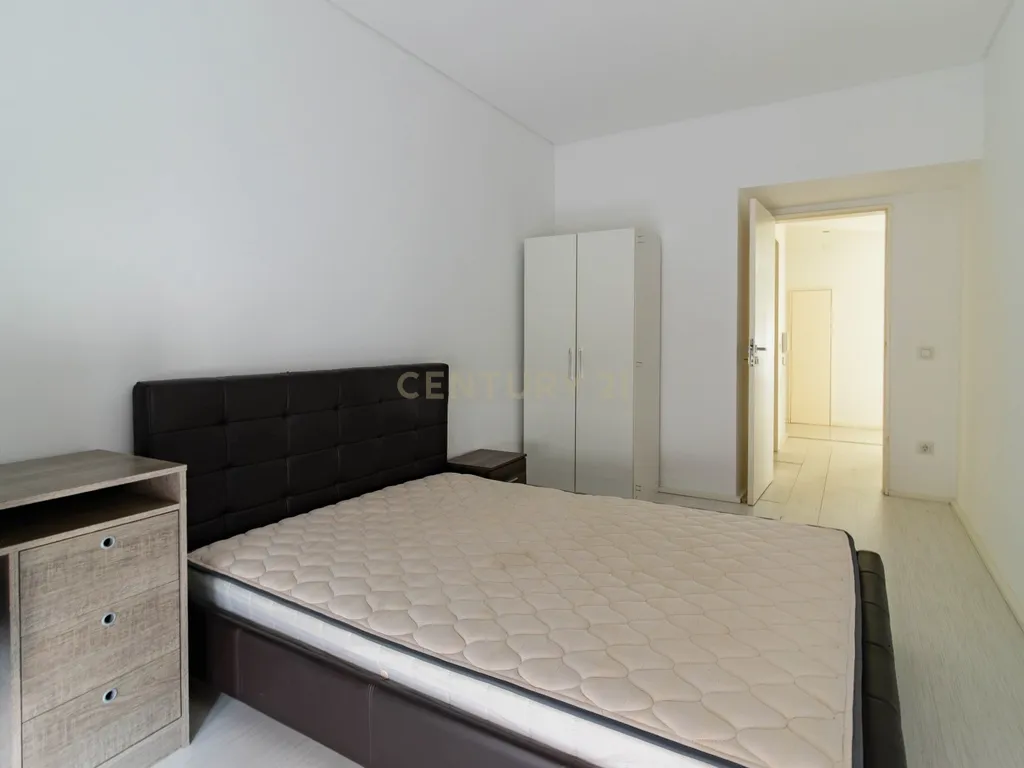 Apartamento T3 na Rua Doutor António José de Almeida 28, Coimbra, Portugal - Image 10