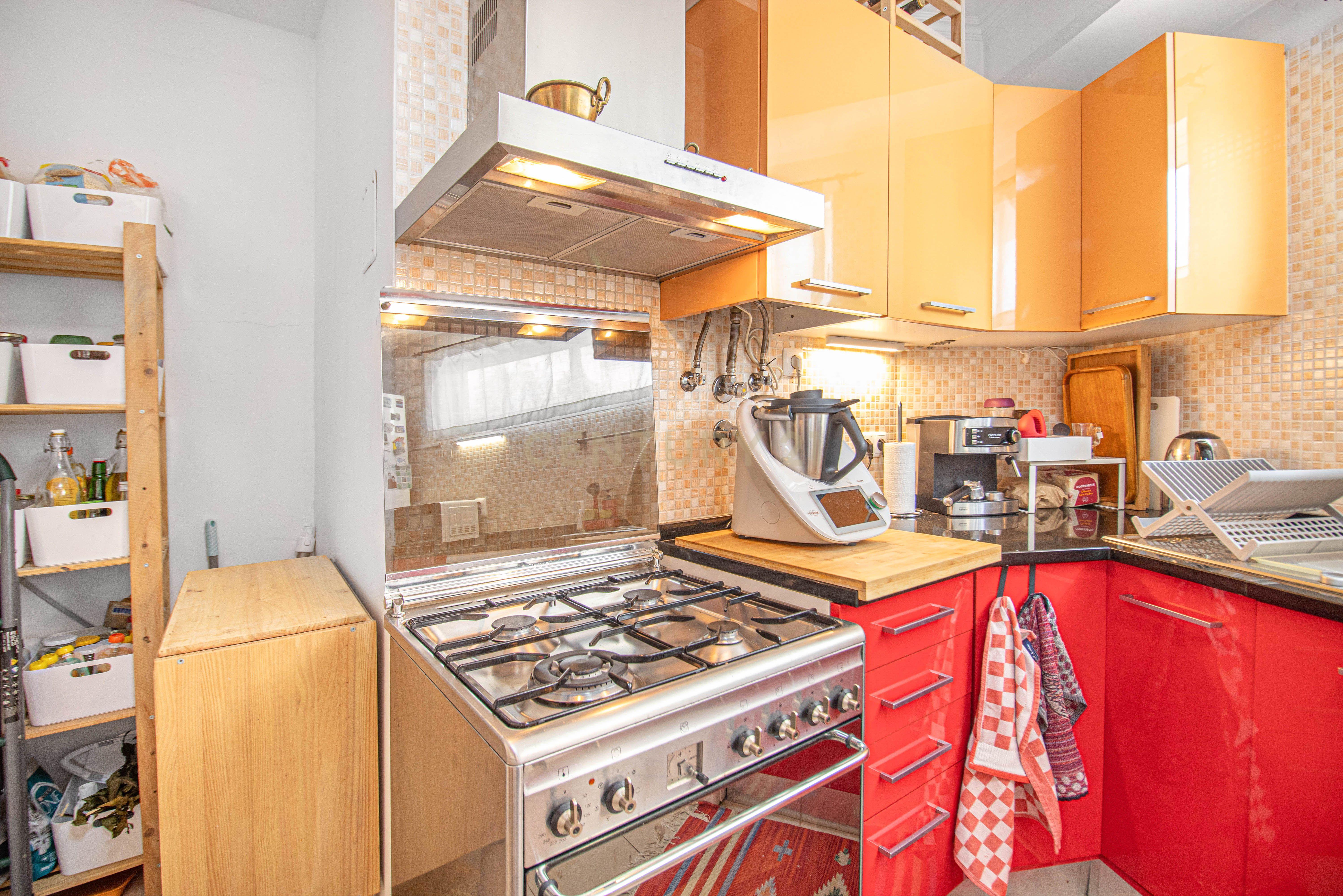 Apartamento T3 com Garagem - Ameixoeira - Image 5