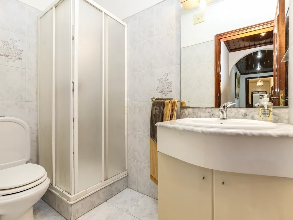 UMA CASA DE SONHO - T4 em Queluz - Image 22