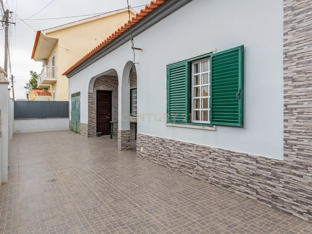 Moradia Isolada T3 Quinta do Conde - Image 29