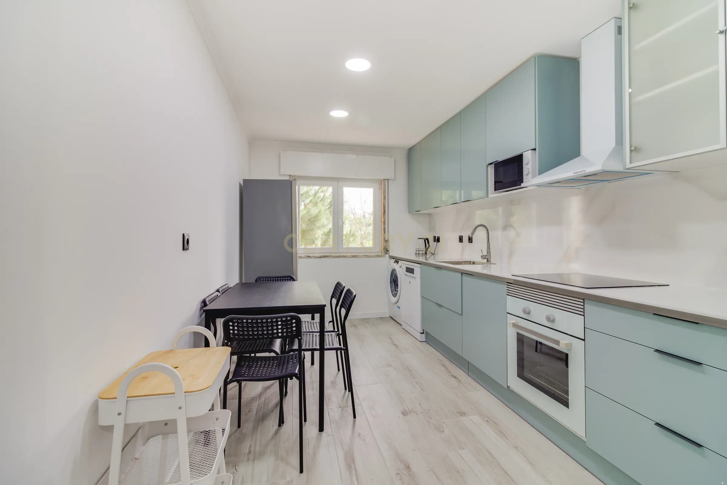 Fotografia 6 de Apartamento T1 + 1 (CAVE-2) à venda na Avenida Cidade de Lisboa - Casal do Cotão
