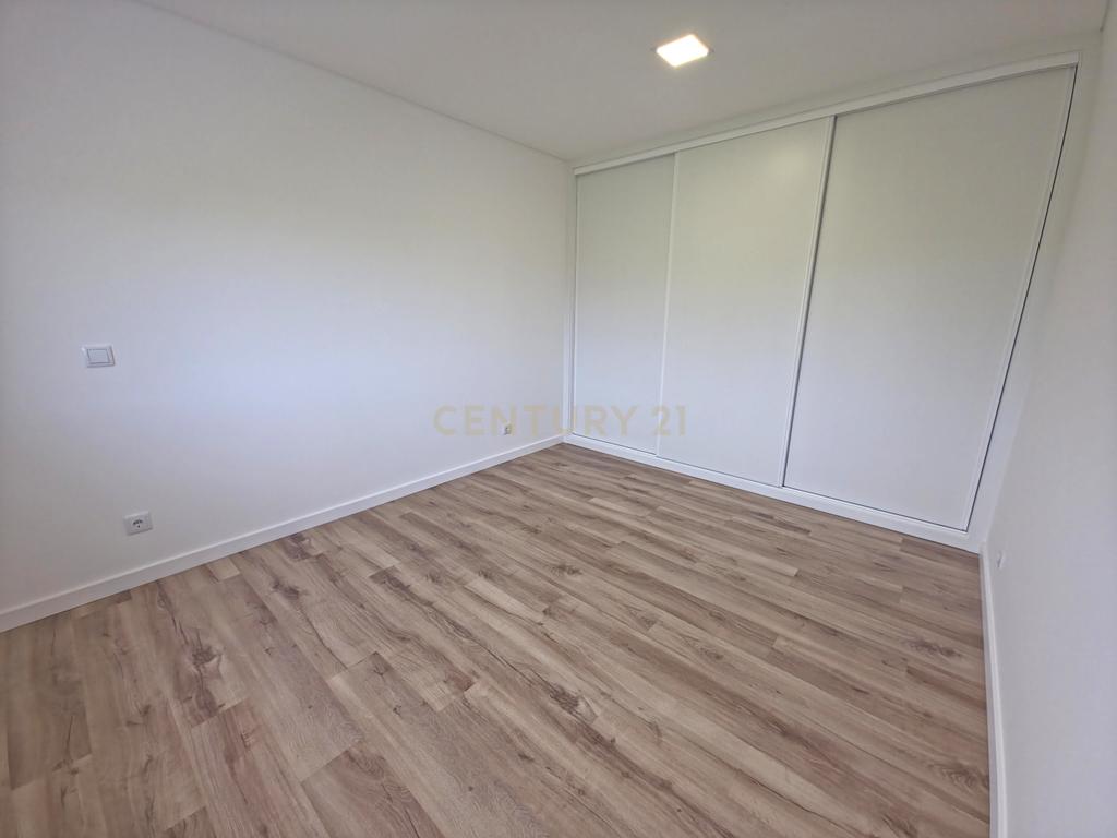 Moradia Nova T4 - Lourinhã - Image 22